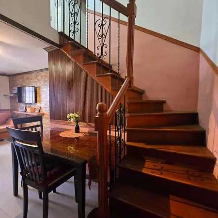 Greenhills Garden Square 2Br & 2 Toilets
